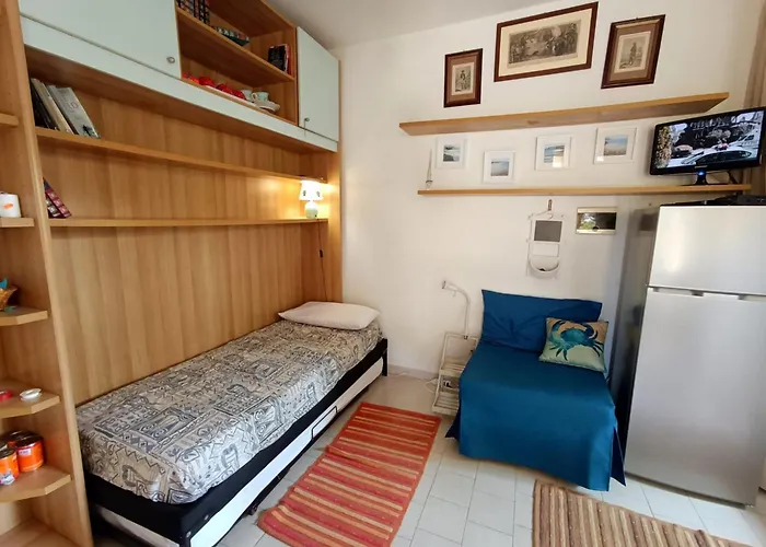 App Casa Dei Pini - Bilocale בית נופש קאפוליברי